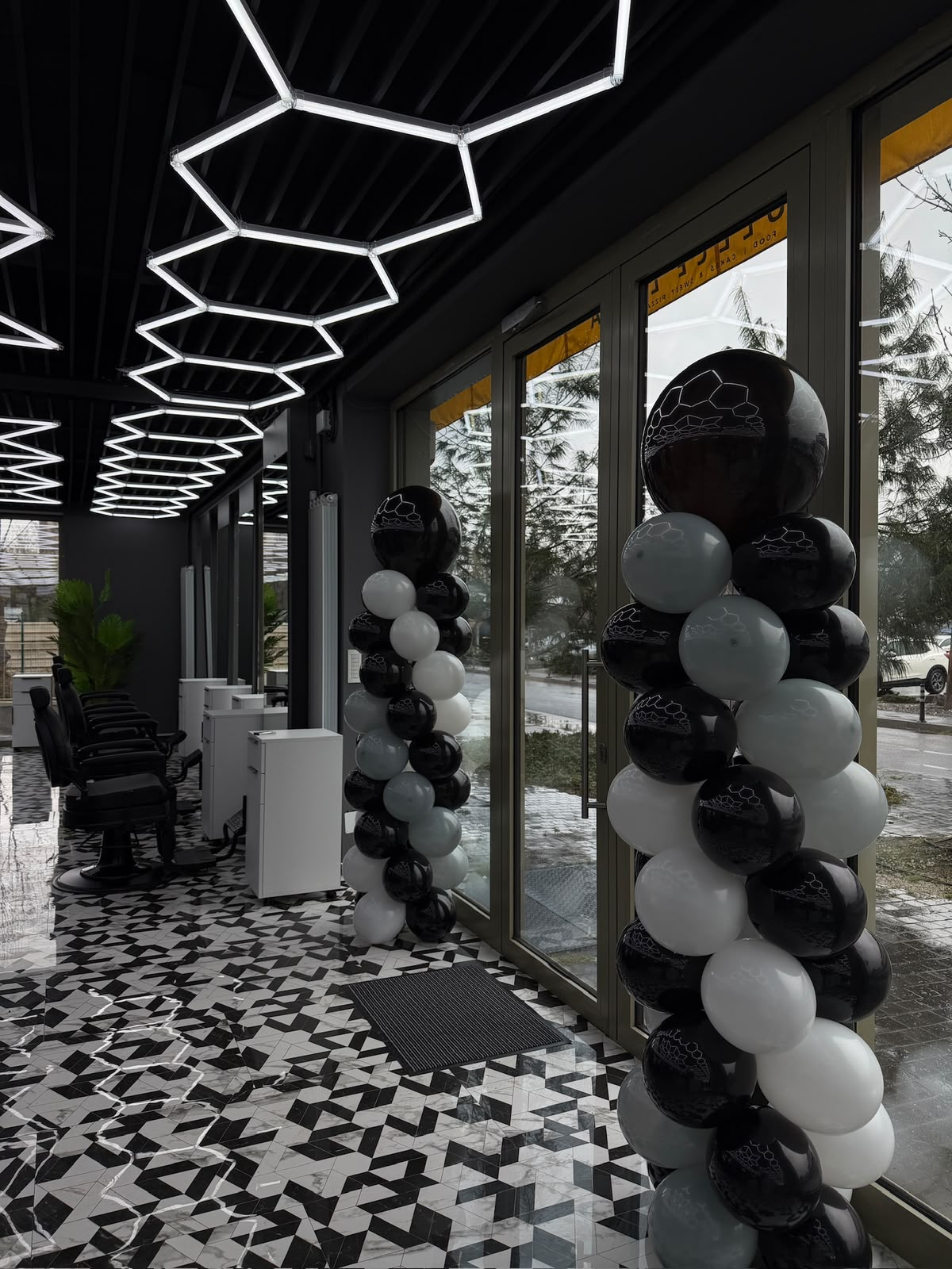 Interiorul atelierului 2visions — Locația 1